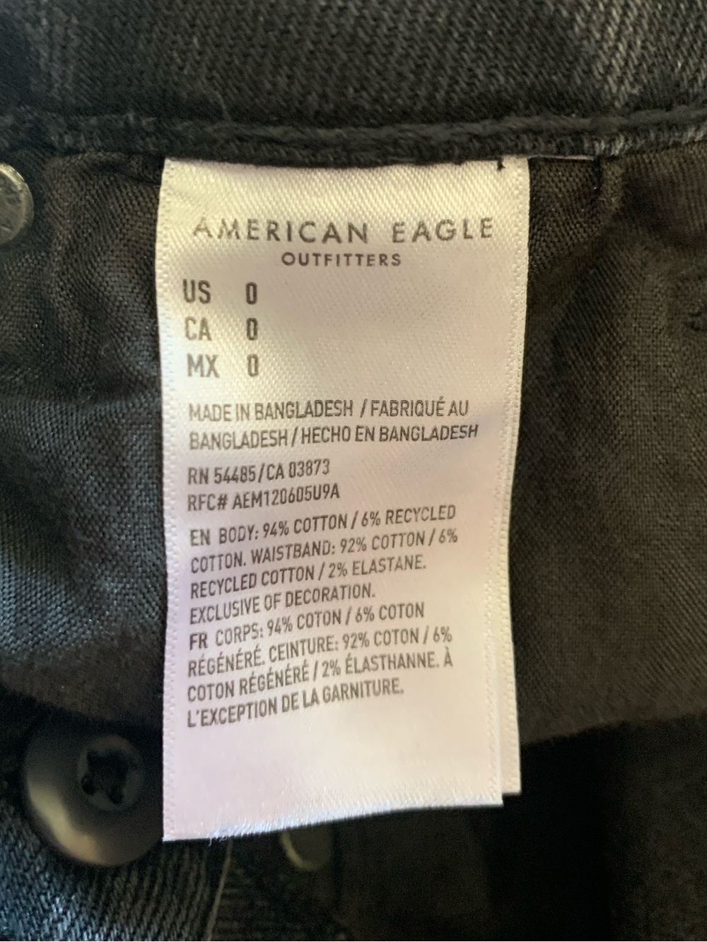 AMERICAN EAGLE Black High Rise Distressed Crossover Waist Denim Shorts Size 0 - Picture 5 of 5
